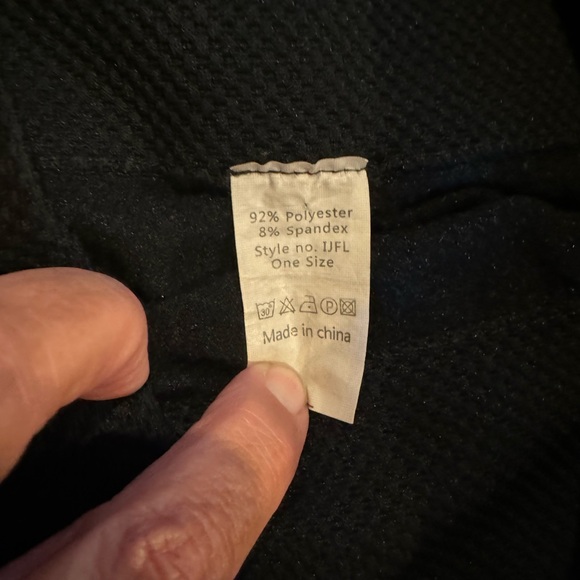 Women's black athletic leggings size small - Picture 5 of 5